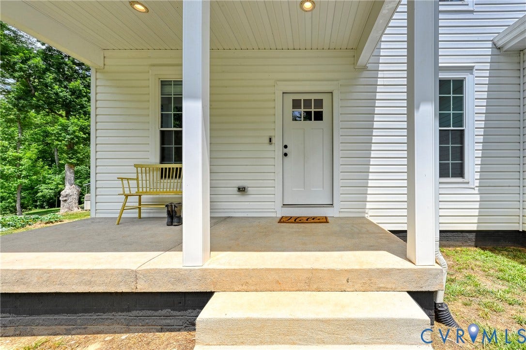 4528 E Old Mountain Road, Louisa, VA 23093