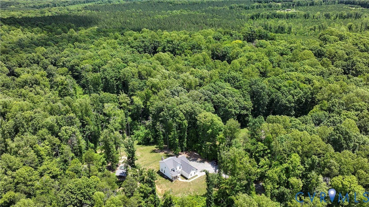 4528 E Old Mountain Road, Louisa, VA 23093
