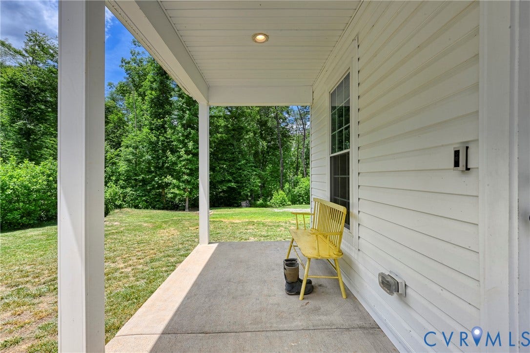 4528 E Old Mountain Road, Louisa, VA 23093