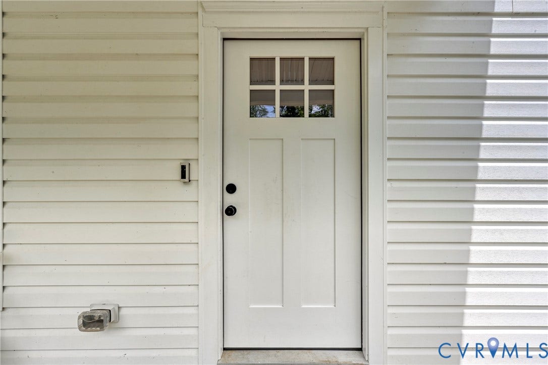 4528 E Old Mountain Road, Louisa, VA 23093