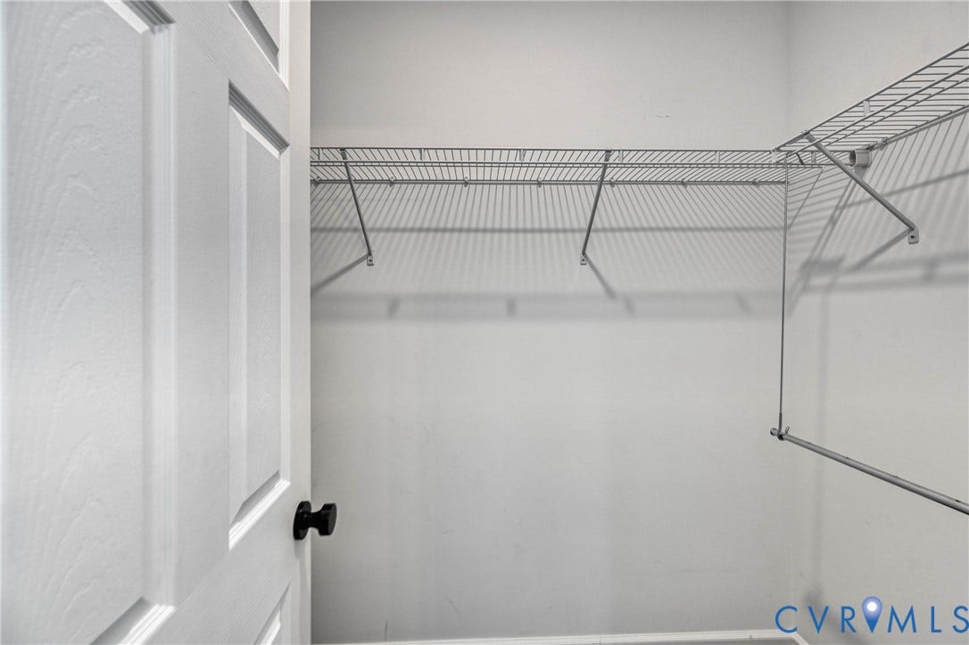 4528 E Old Mountain Road, Louisa, VA 23093