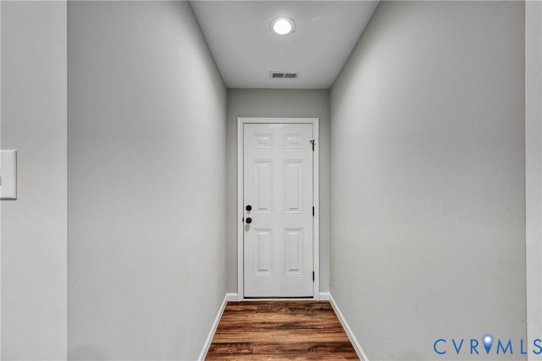 4528 E Old Mountain Road, Louisa, VA 23093