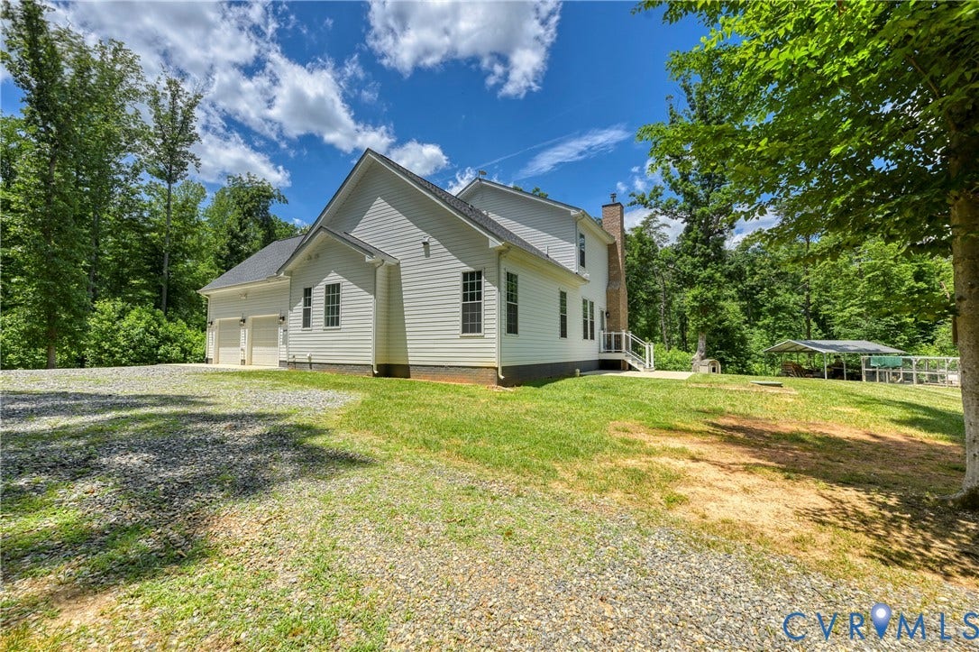 4528 E Old Mountain Road, Louisa, VA 23093