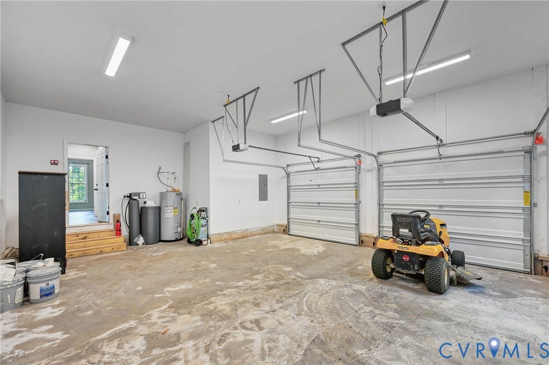 4528 E Old Mountain Road, Louisa, VA 23093