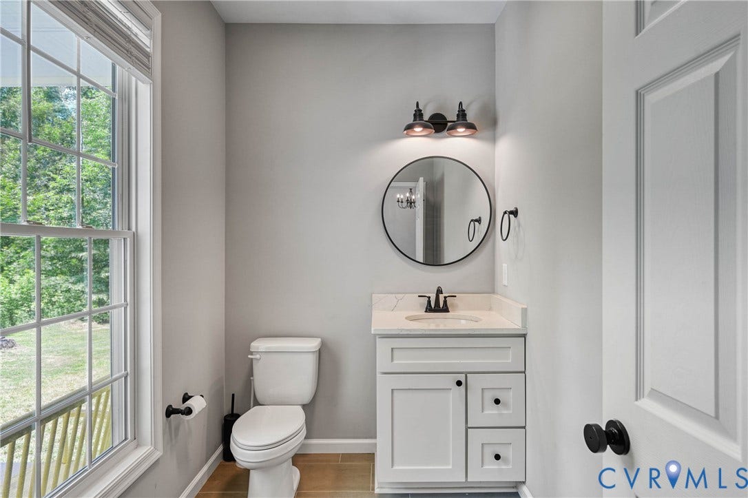 4528 E Old Mountain Road, Louisa, VA 23093