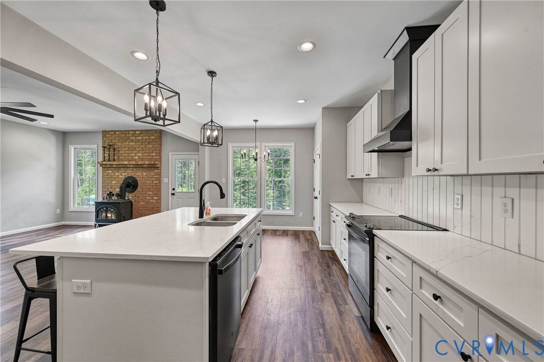 4528 E Old Mountain Road, Louisa, VA 23093
