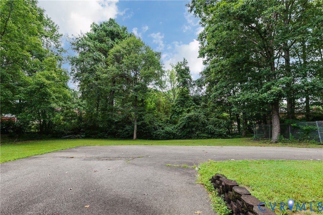 3924 Belspring Road, Chester, VA 23831 3924 Belspring Road, Chester, VA 23831