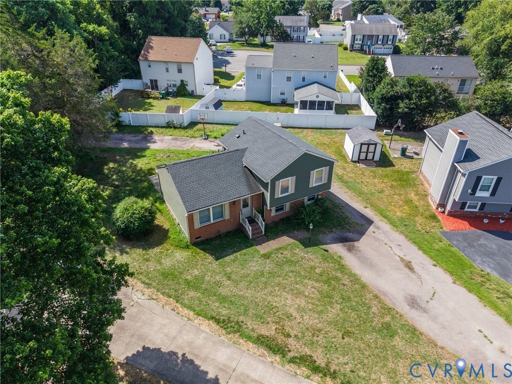 9239 Tweed Place, North Run, Glen Allen, VA 23060 9239 Tweed Place, North Run, Glen Allen, VA 23060