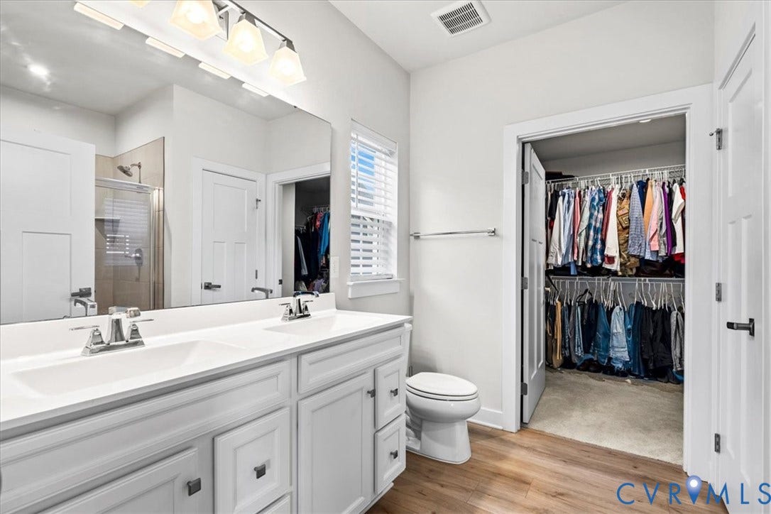 11313 Vulcan Lane, Chester, VA 23831