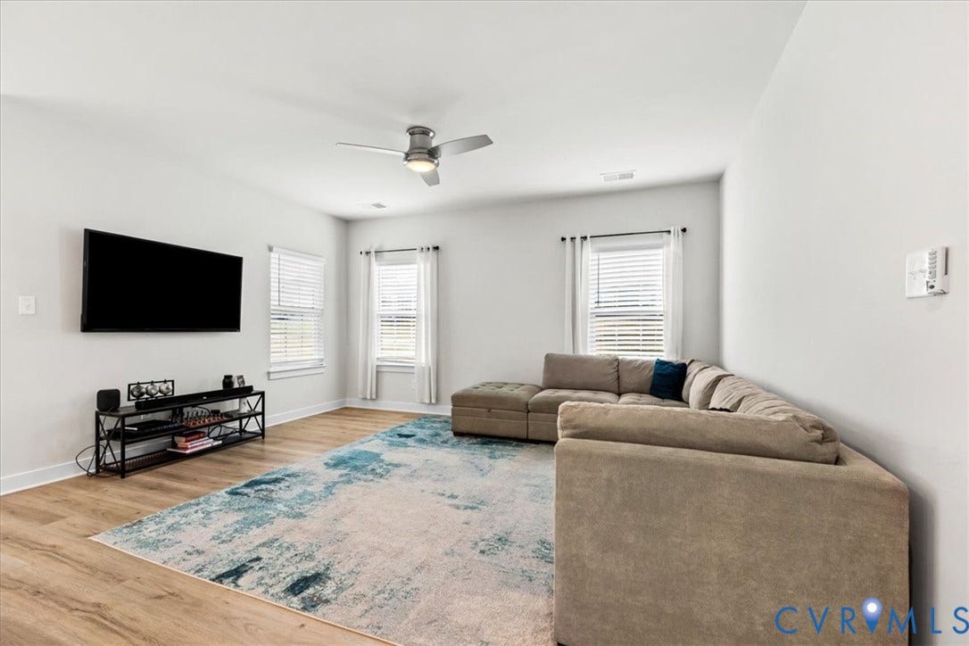 11313 Vulcan Lane, Chester, VA 23831