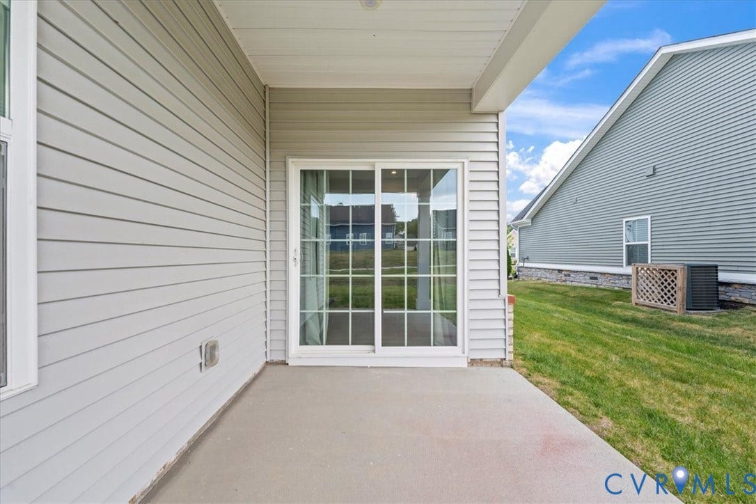 11313 Vulcan Lane, Chester, VA 23831