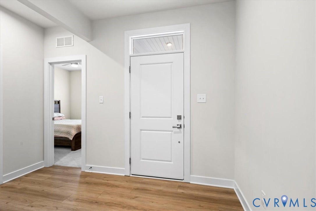11313 Vulcan Lane, Chester, VA 23831