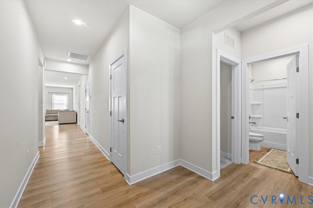 11313 Vulcan Lane, Chester, VA 23831