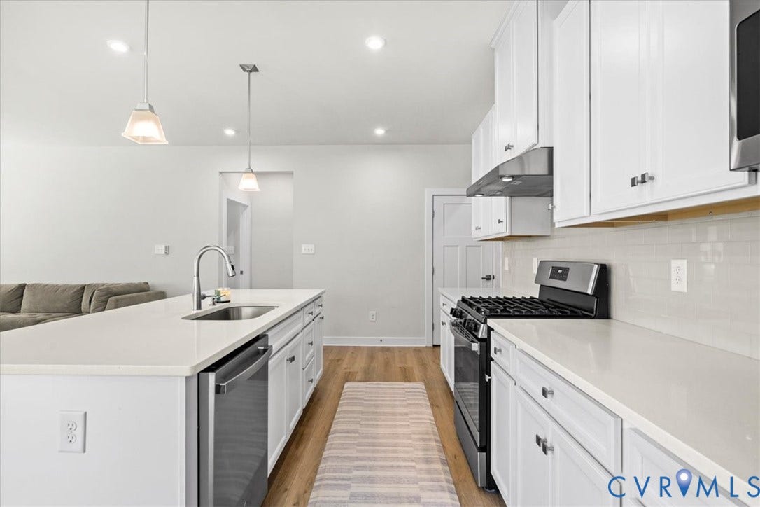 11313 Vulcan Lane, Chester, VA 23831