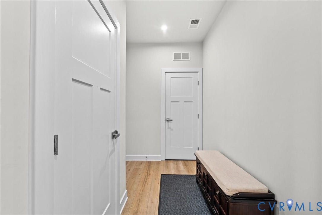 11313 Vulcan Lane, Chester, VA 23831
