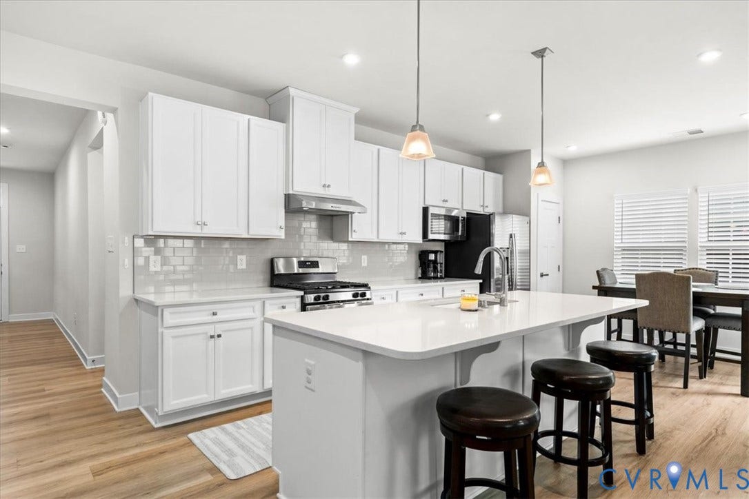 11313 Vulcan Lane, Chester, VA 23831