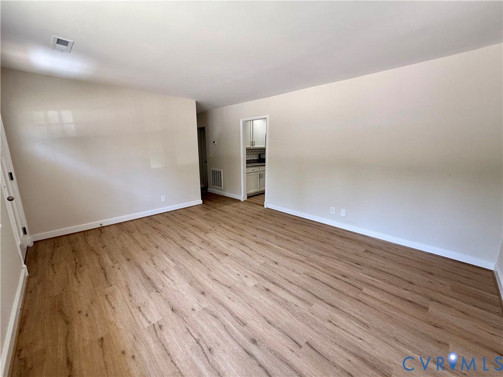 3522 W Hundred Road, Chester, VA 23831 3522 W Hundred Road, Chester, VA 23831