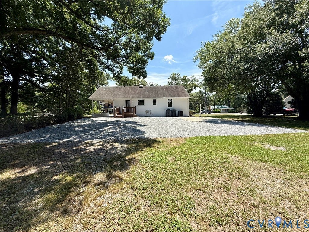 3522 W Hundred Road, Chester, VA 23831 3522 W Hundred Road, Chester, VA 23831