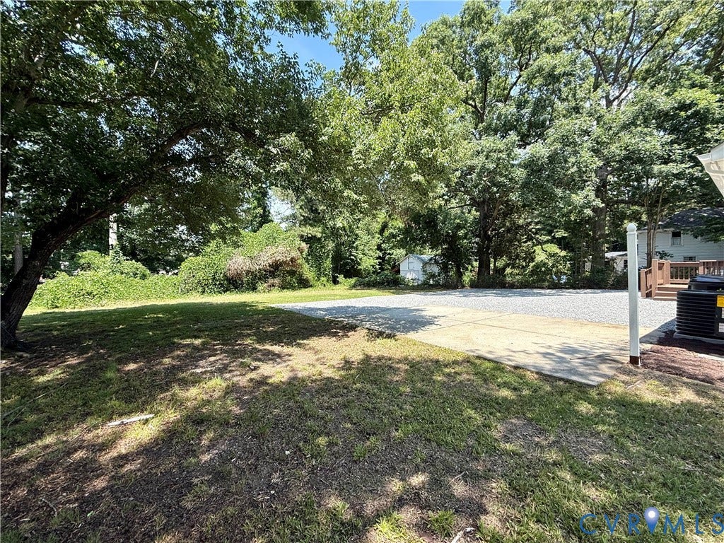 3522 W Hundred Road, Chester, VA 23831 3522 W Hundred Road, Chester, VA 23831