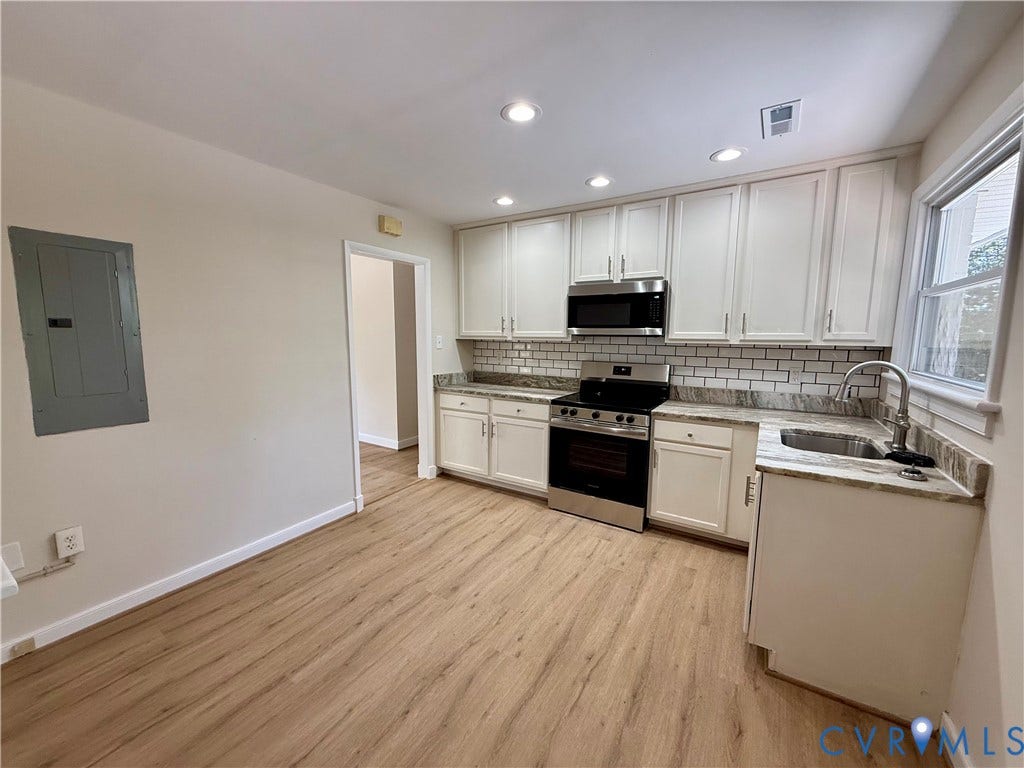 3522 W Hundred Road, Chester, VA 23831 3522 W Hundred Road, Chester, VA 23831