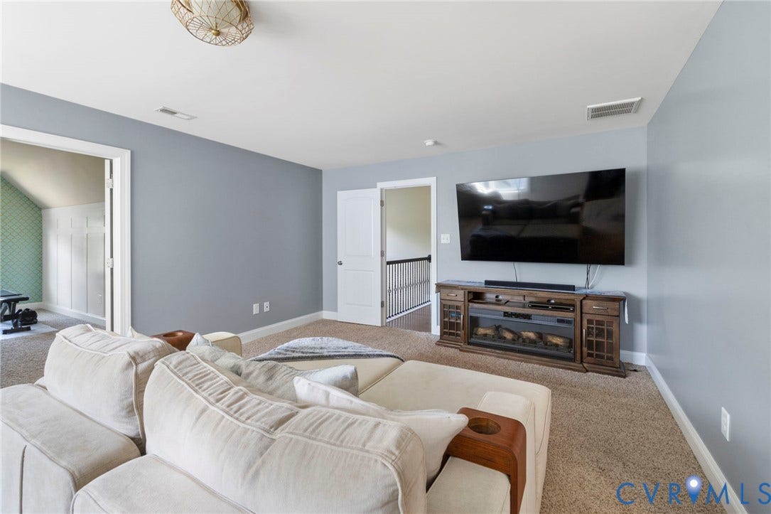 16707 White Daisy Loop, Walnut Cove, Moseley, VA 23120 16707 White Daisy Loop, Walnut Cove, Moseley, VA 23120