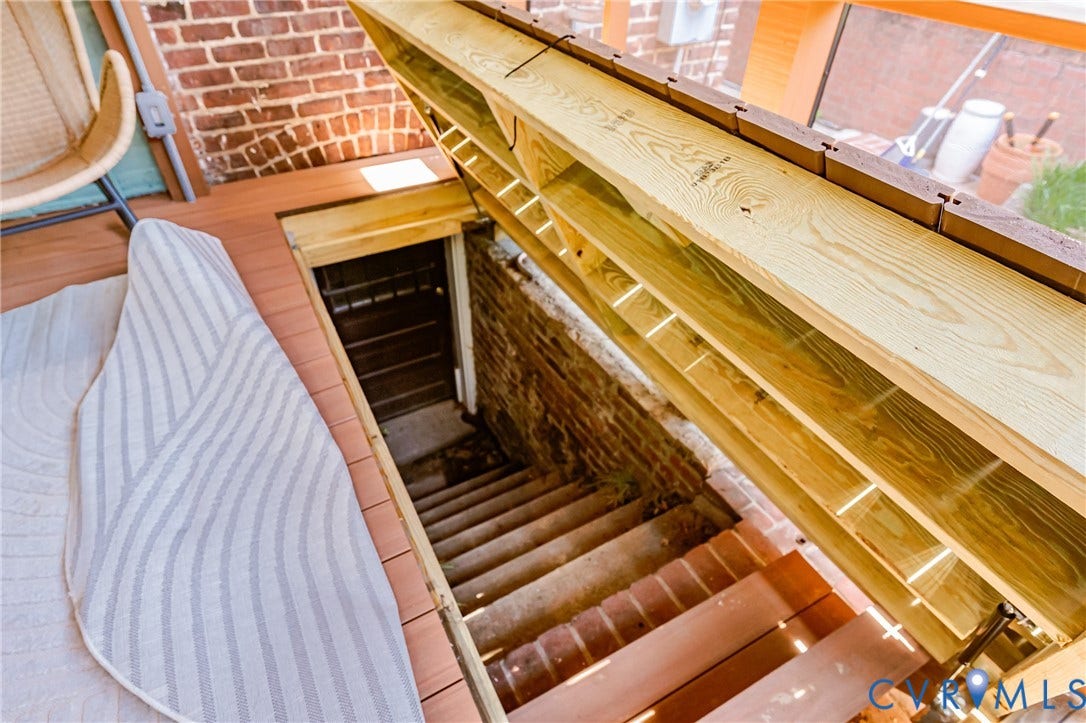 1903 Hanover Avenue, Fan, Richmond, VA 23220 Stairs to basement beneath the porch