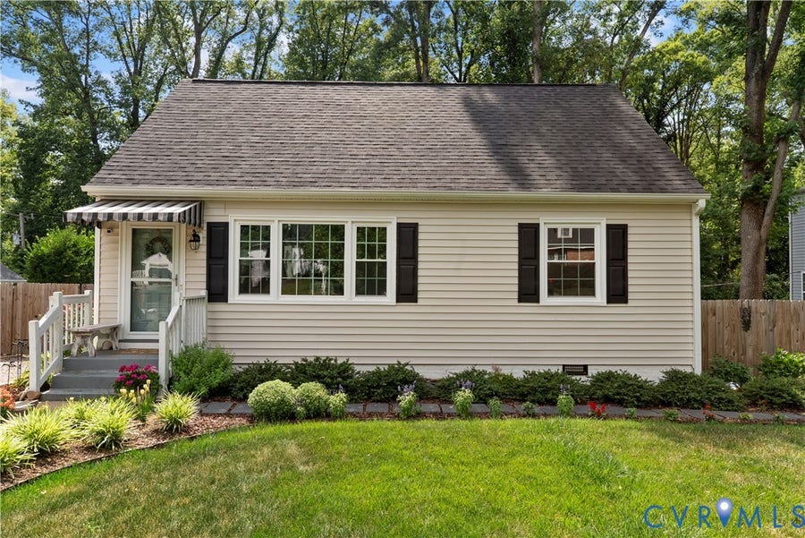 Property photo for 1220 Santa Anna Road, Henrico, VA