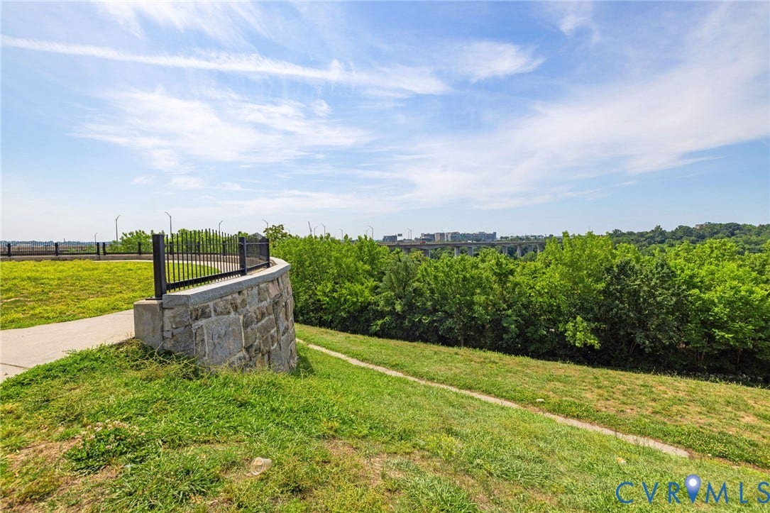 733 S Pine Street, Oregon Hill, Richmond, VA 23220 733 S Pine Street, Oregon Hill, Richmond, VA 23220