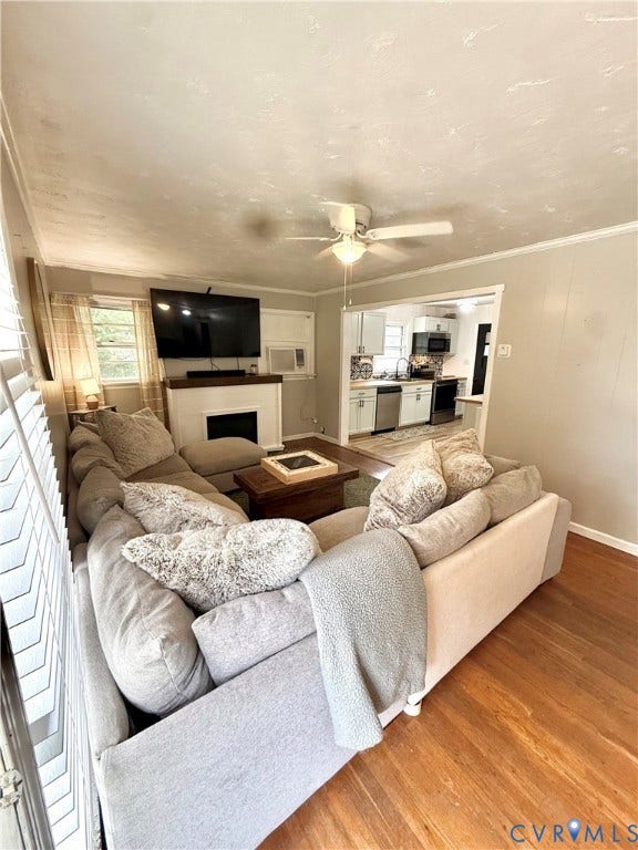 Property photo for 14232 Central Avenue, Chester, VA