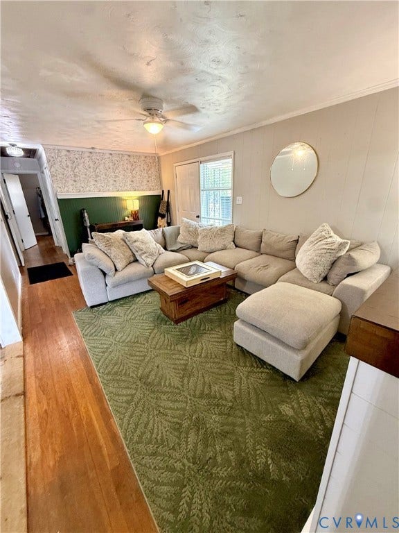 14232 Central Avenue, Chester, VA 23836