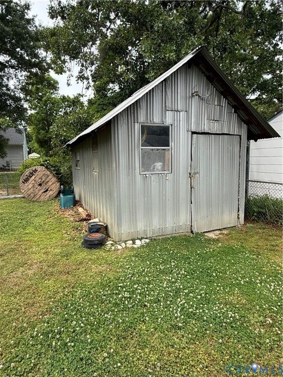 14232 Central Avenue, Chester, VA 23836