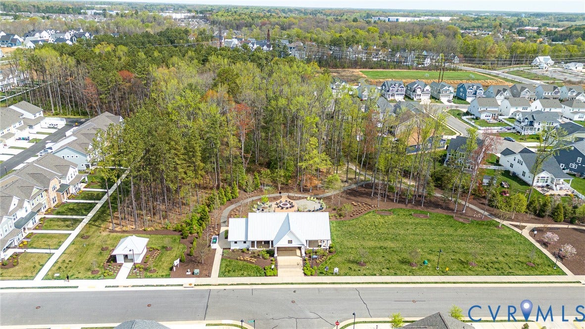 302 Hay Mill Alley, River Mill, Glen Allen, VA 23059 302 Hay Mill Alley, River Mill, Glen Allen, VA 23059