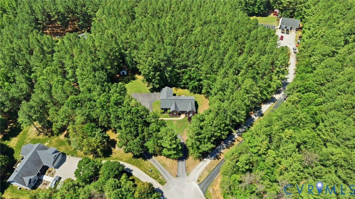 2935 Pineview Drive, Powhatan, VA 23139 2935 Pineview Drive, Powhatan, VA 23139