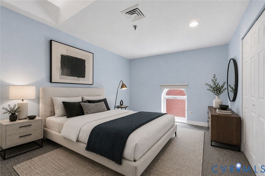 1443 Floyd Avenue, #208, The Fan, Richmond, VA 23220 2nd bedroom w/window, skylight, plush carpeting, & private bath! AI staged.