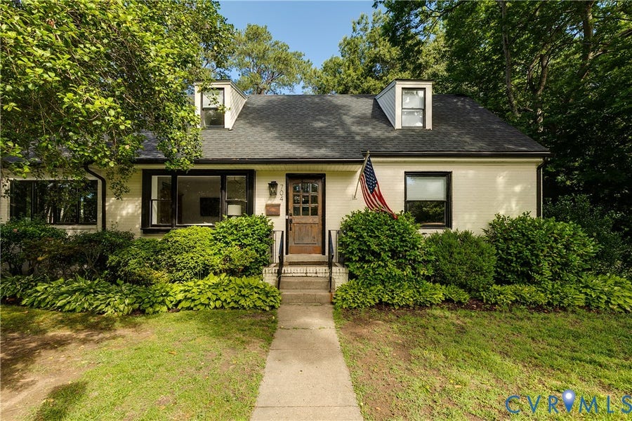 Property photo for 704 Pepper Avenue, Richmond, VA