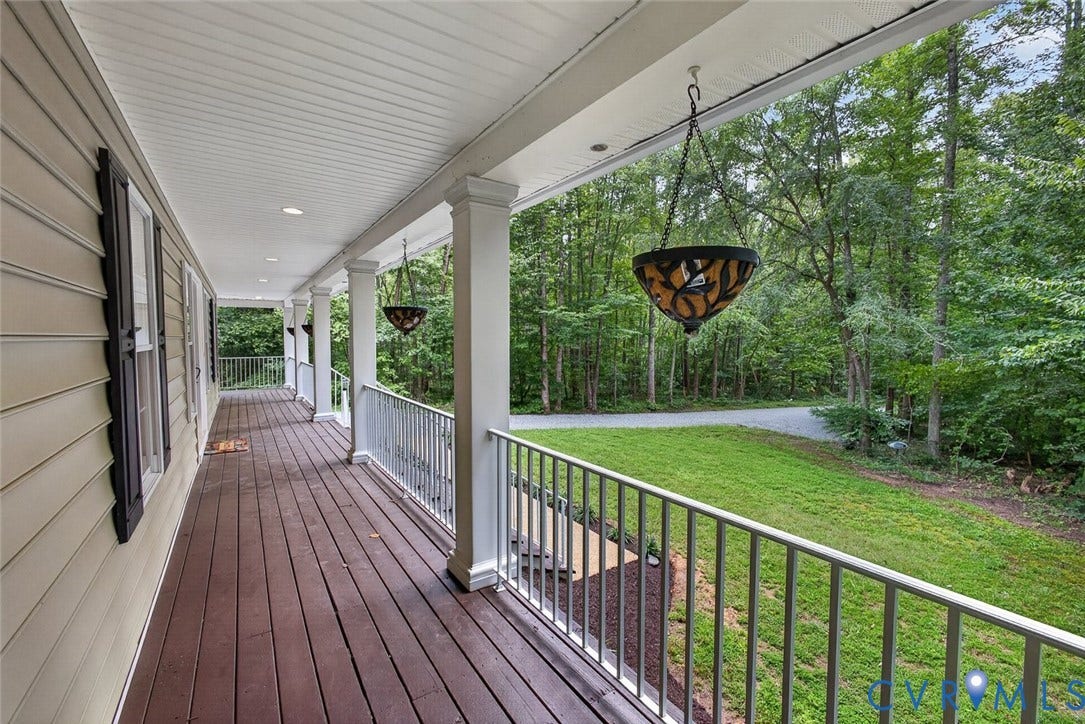 5314 Lavaga Drive, Goochland, VA 23063 5314 Lavaga Drive, Goochland, VA 23063