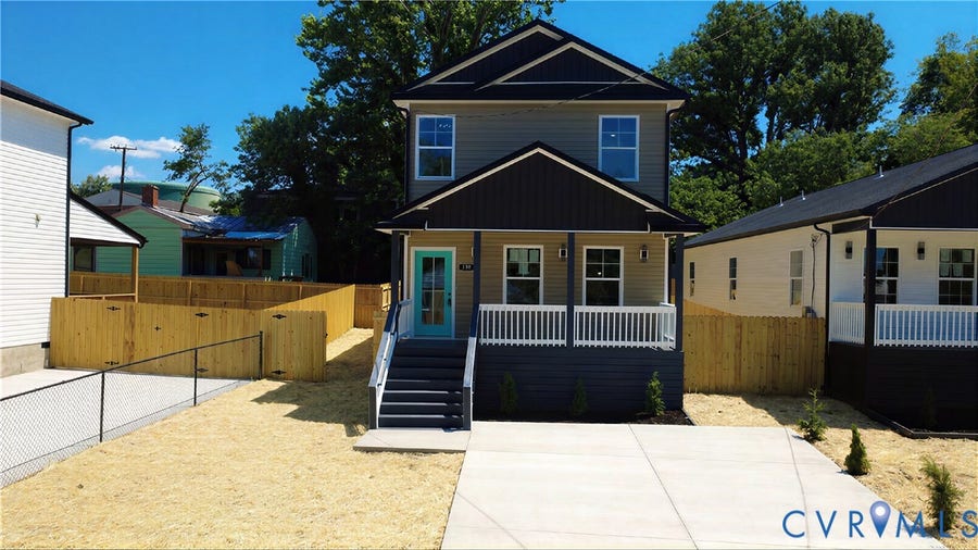 Property photo for 330 Mars St, Petersburg, VA