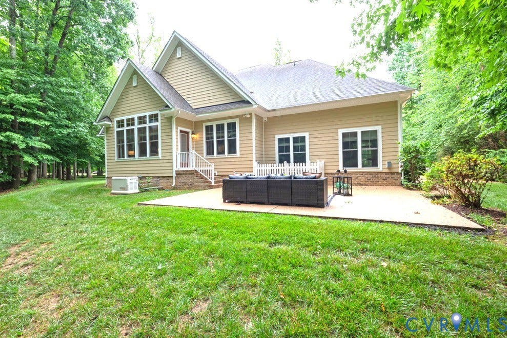 8853 Porto Court, Viniterra Estates, New Kent, VA 23124 8853 Porto Court, Viniterra Estates, New Kent, VA 23124