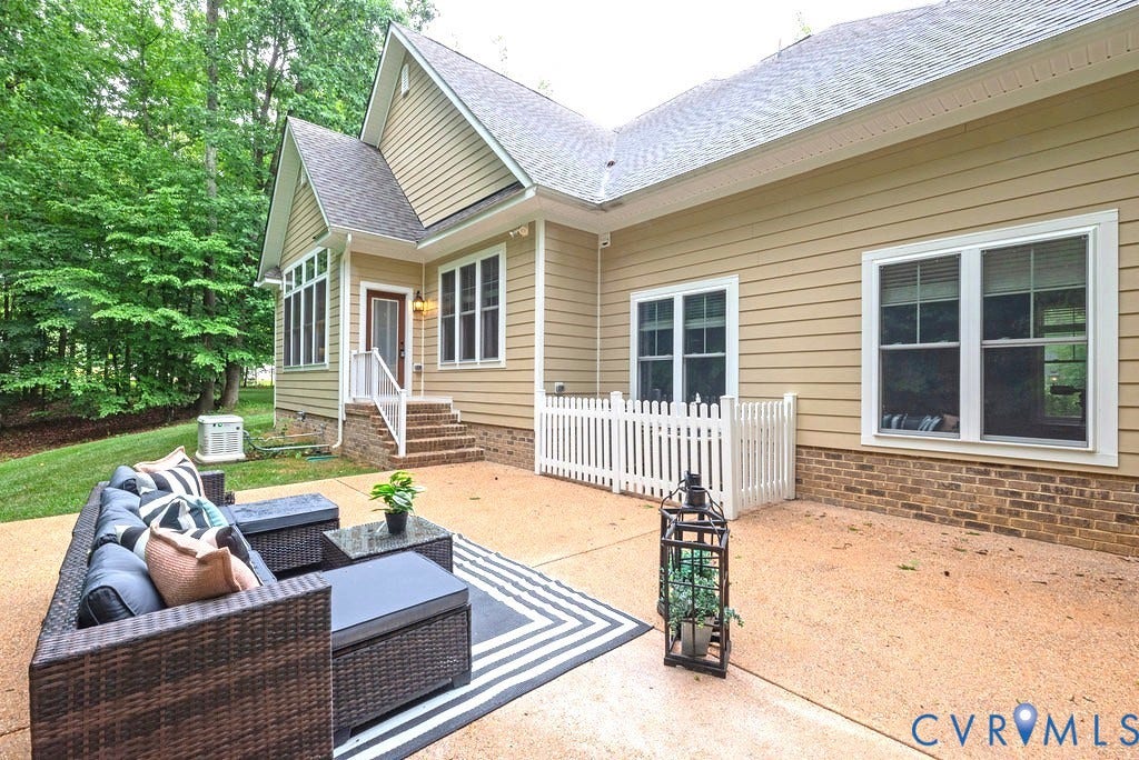 8853 Porto Court, Viniterra Estates, New Kent, VA 23124 Fabulous outdoor space