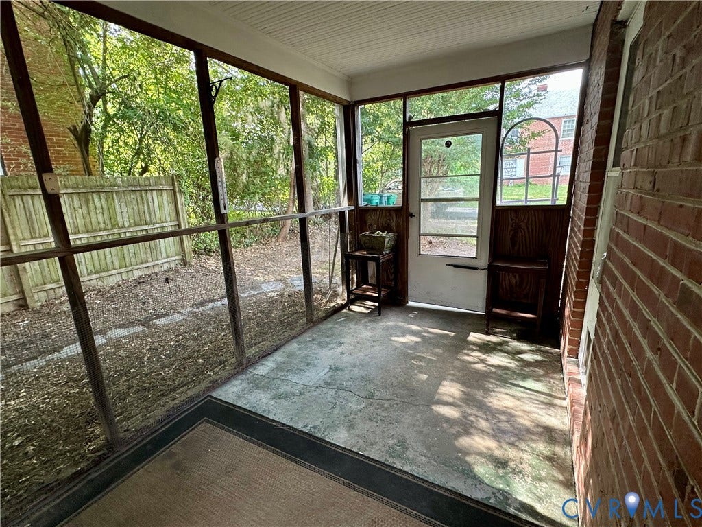 2107 Barclay Road, Lakeside, Henrico, VA 23228 2107 Barclay Road, Lakeside, Henrico, VA 23228