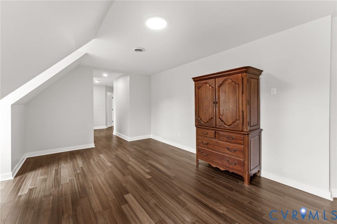 10905 Chalkley Road, Chester, VA 23831 10905 Chalkley Road, Chester, VA 23831