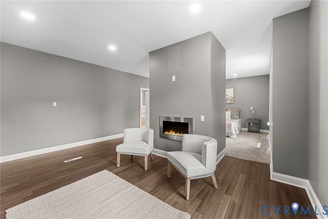 10905 Chalkley Road, Chester, VA 23831 10905 Chalkley Road, Chester, VA 23831