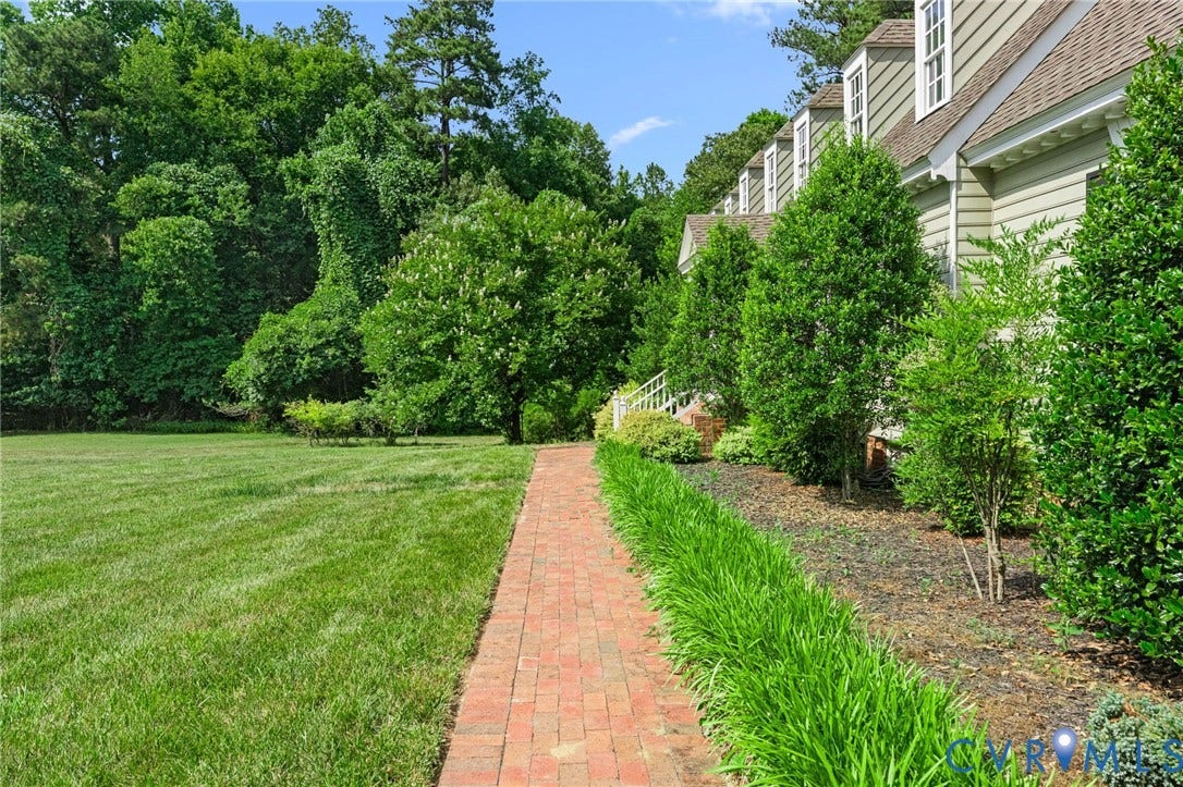10905 Chalkley Road, Chester, VA 23831 10905 Chalkley Road, Chester, VA 23831