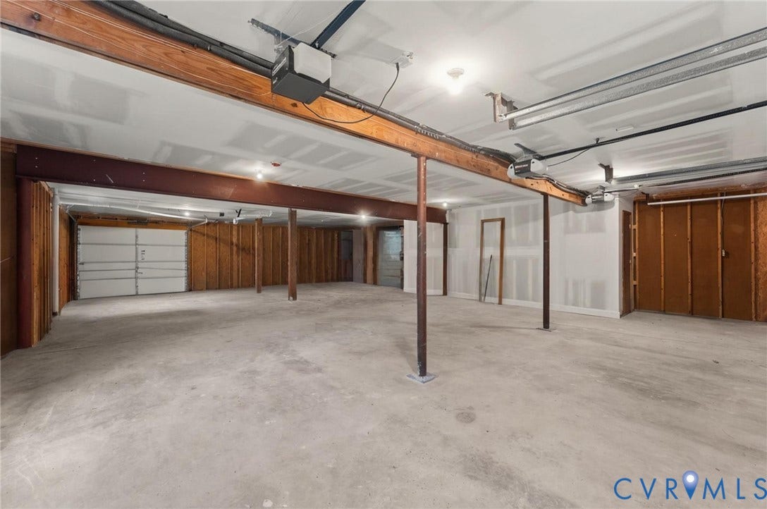 10905 Chalkley Road, Chester, VA 23831 10905 Chalkley Road, Chester, VA 23831