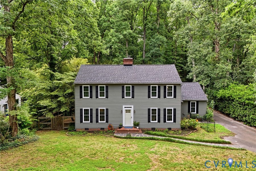 Property photo for 11518 Poplar Ridge Road, Midlothian, VA