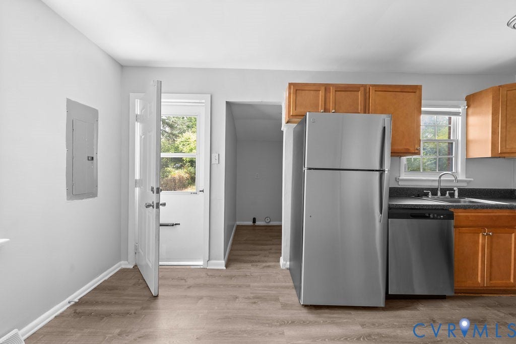 5527 Hansdale Road, Piney Knolls, Richmond, VA 23224 Kitchen