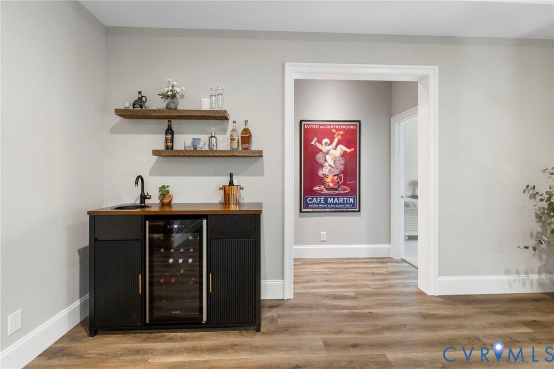 2019 Tulip Hill Drive, The Oaks, Midlothian, VA 23112 Mini Bar w/ Sink & Fridge