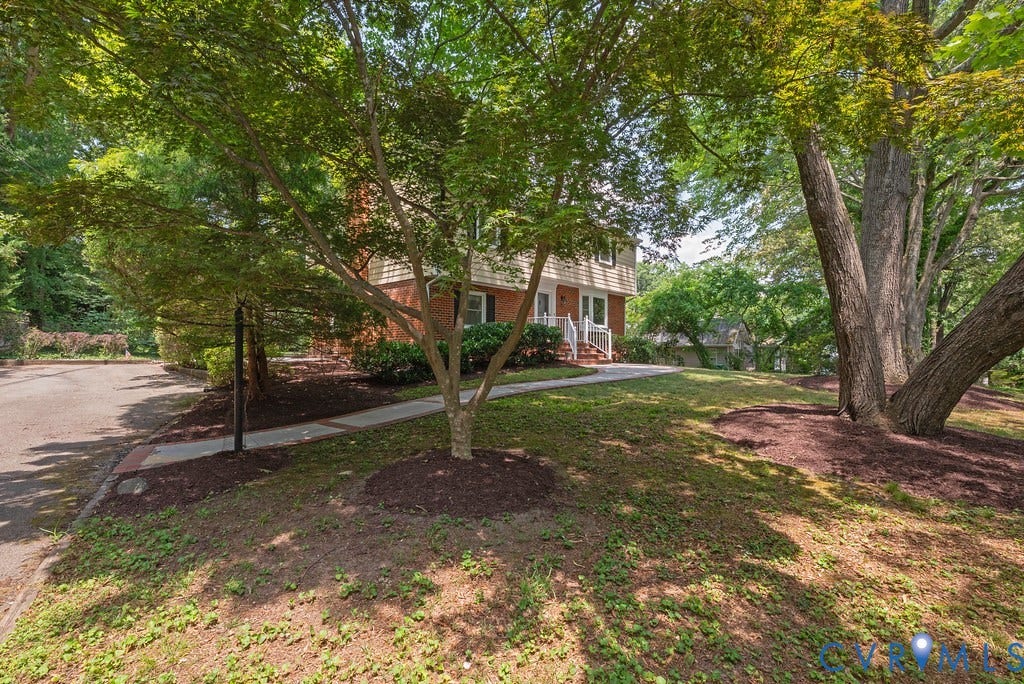 8718 September Drive, Henrico, VA 23229 8718 September Drive, Henrico, VA 23229