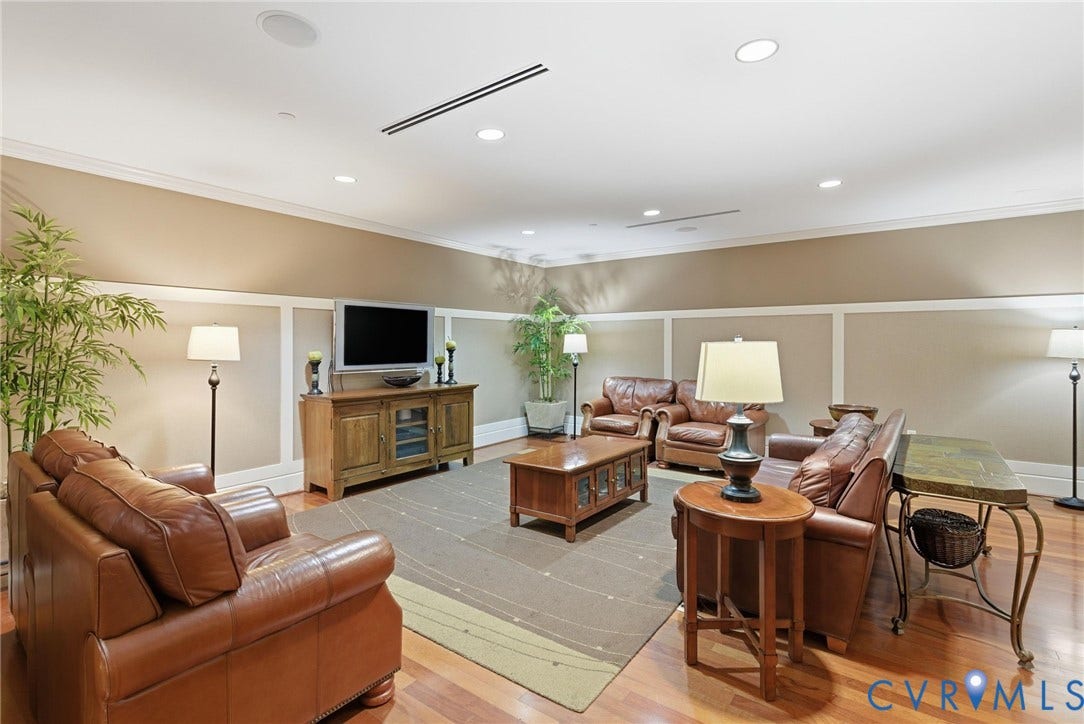 301 Virginia Street, #U714, Richmond, VA 23219 301 Virginia Street, #U714, Richmond, VA 23219