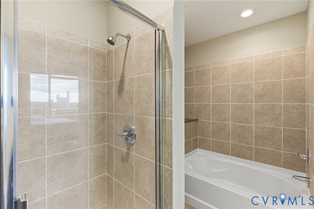 301 Virginia Street, #U714, Richmond, VA 23219 301 Virginia Street, #U714, Richmond, VA 23219
